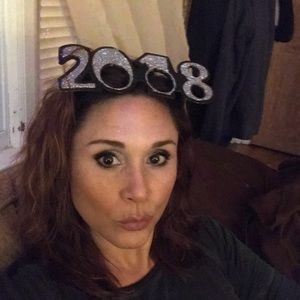 Meet your Posher, Yesenia